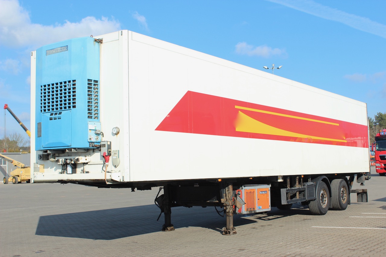 Schmitz Cargobull SKO 18 9010Kg